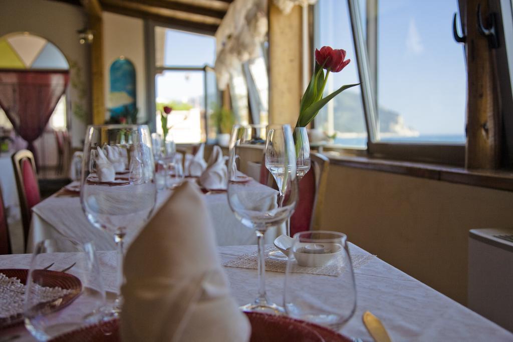 Da Mariolino Hotel Numana Ngoại thất bức ảnh